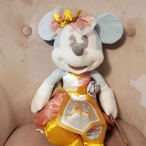 Minnie Mouse Main Attraction Plush